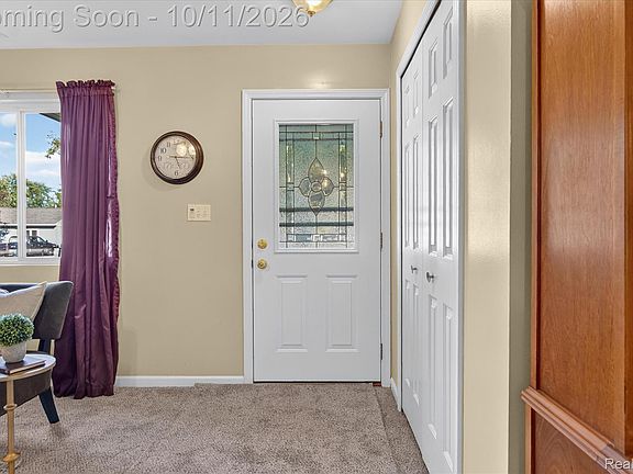 3rd image of 14668 Syracuse St