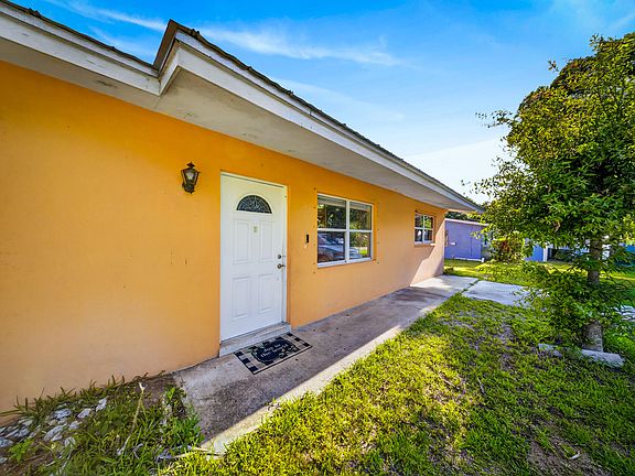 3rd image of 2805 Brantley Road