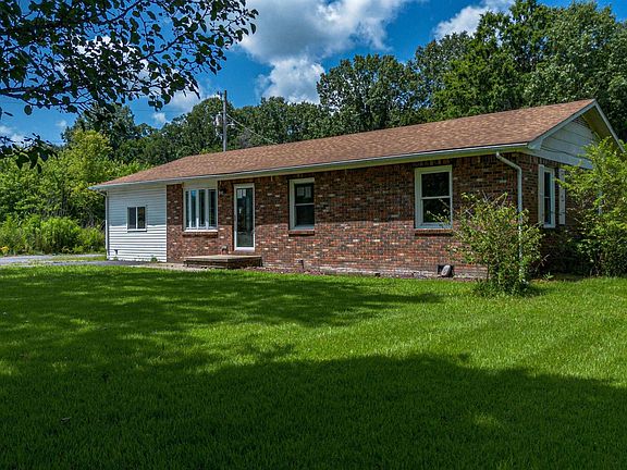 2nd image of 312 Anita Ln