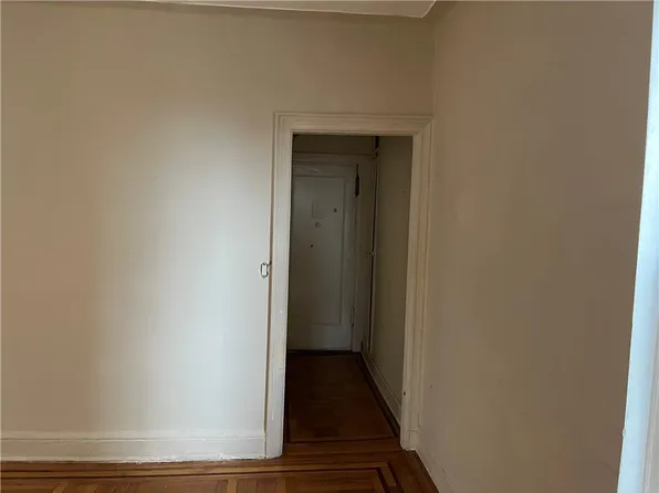 1802 Ocean Pkwy APT E14, Brooklyn, NY 11223