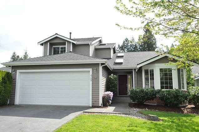 1st image of 4104 244th Ln SE