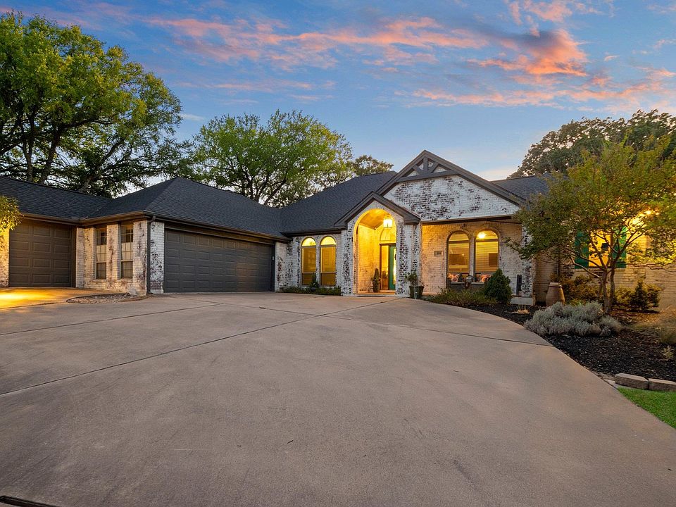 308 Delaware Springs Blvd, TX 78611 MLS 165995 Zillow