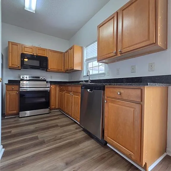 357 Azalea Cir — Photo 8