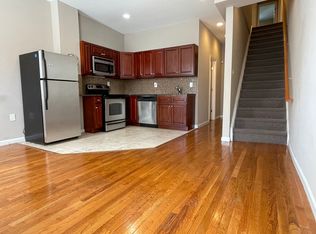 1826 Willington St #A, Philadelphia, PA 19121