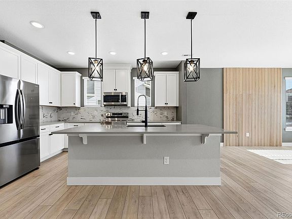 5th image of 16650 Alzere Place