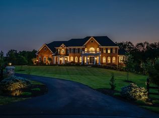 6630 Mountain Shadow Trl, Centreville, VA 20120