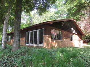 1453N Country Club Dr, Manistique, MI 49854