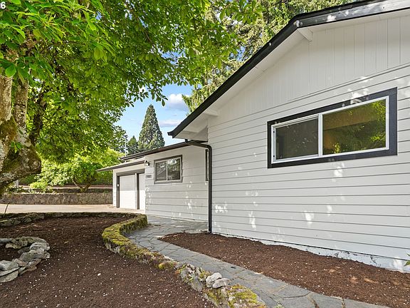 5th image of 19001 Suncrest Dr