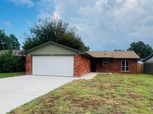 113 N Cimarron Dr, Enid, OK 73703