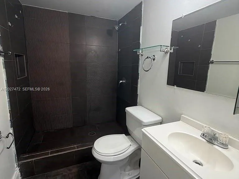 8185 NW 7th St #218 — Photo 13