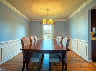 1940 E Beech Rd, Sterling, VA 20164