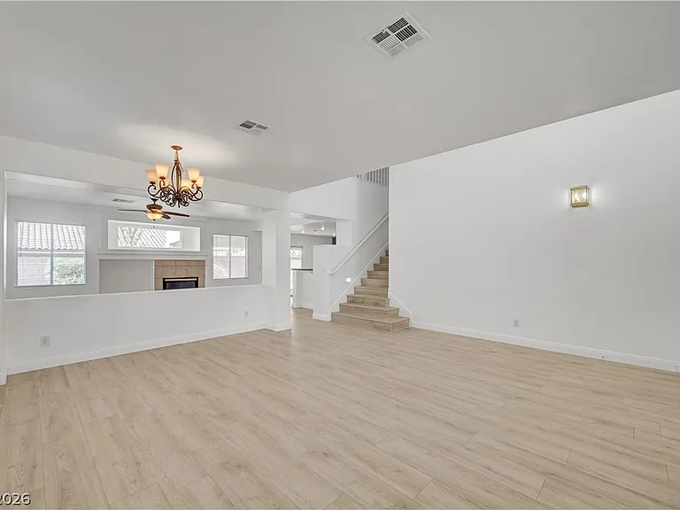 1218 Starstone Ct — Photo 3