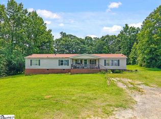 136 Topaz Dr, Gray Court, SC 29645