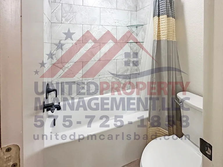 805 Merion Dr — Photo 3