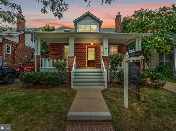 15 W Masonic View Ave, Alexandria, VA 22301