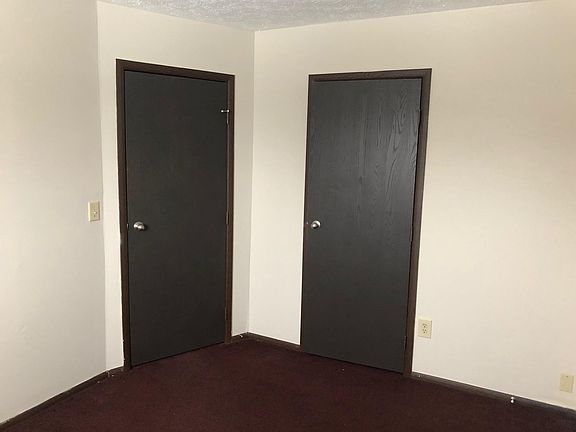 2nd image of 6135 Laurelwood Ct
