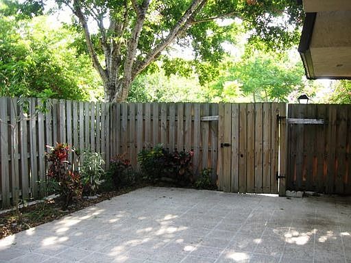 1st image of 1166 6th Ave