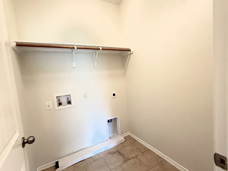 Unit Photo