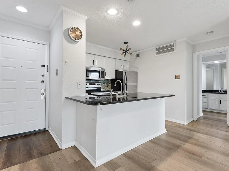 8888 Tallwood Dr #2310 — Photo 6