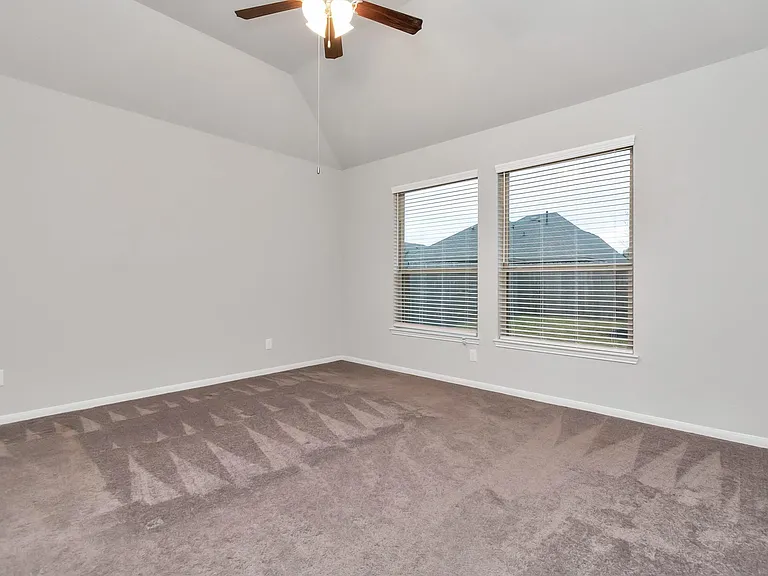 4406 Low Meadow Ln — Photo 17