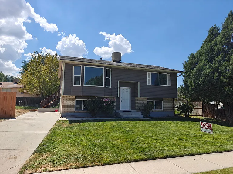 3718 S 8200 W — Photo 1