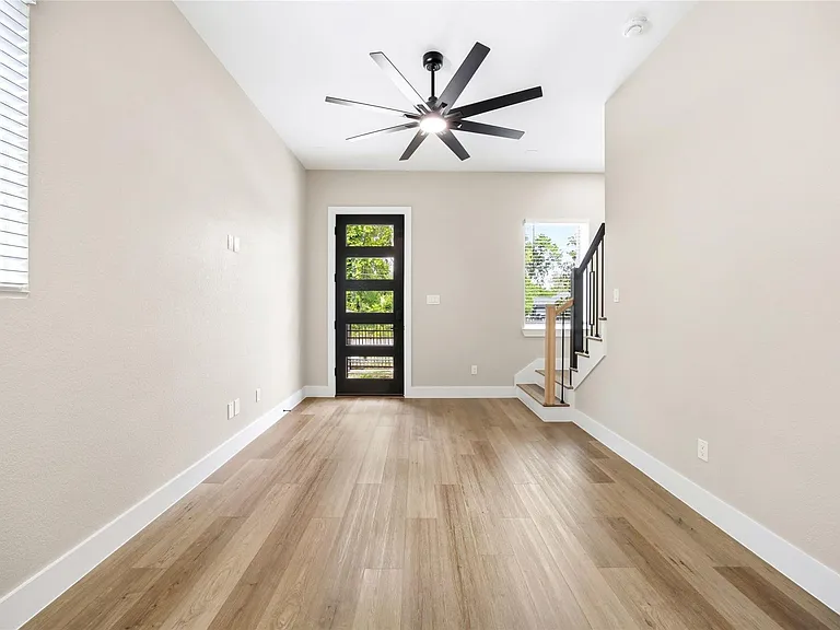 6101 Shotwell St #A — Photo 5