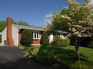 178 Florence Dr, Harrisburg, PA 17112