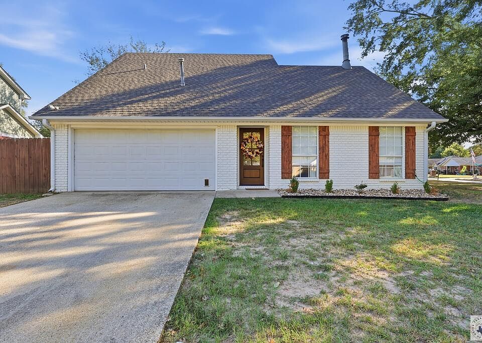 1st image of 122 Presidio Pl