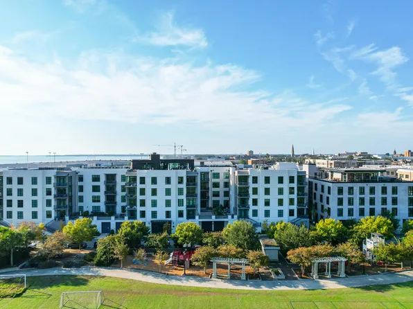5 Gadsdenboro St APT 419, Charleston, SC 29401