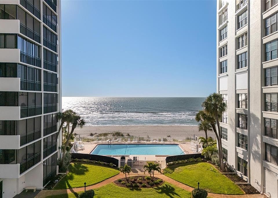 1st image of 627 Alhambra Rd APT 604