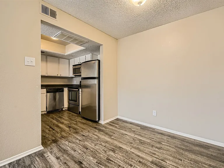 Rise Spring Pointe — Photo 89