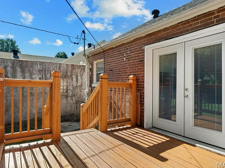 9533 Muriel Ave — Photo 17