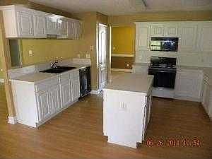 5th image of 154 Spivey Glen Dr