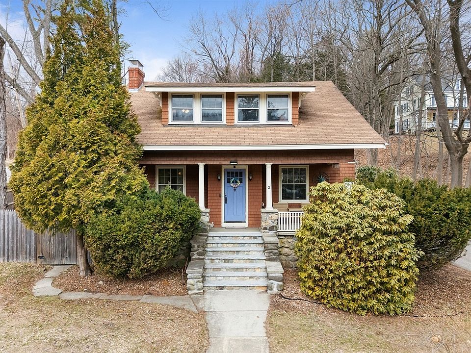 1st image of 2 Whittier Rd