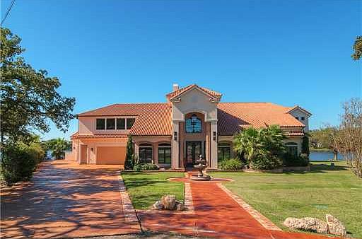 1st image of 10942 Lakefront Dr