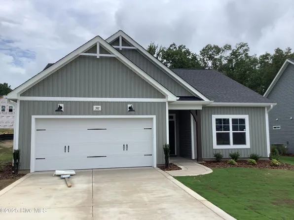 392 Glassmine Trail #34, Aberdeen, NC 28315