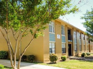 1215 Lowden Cir APT 117, Fort Worth, TX 76104