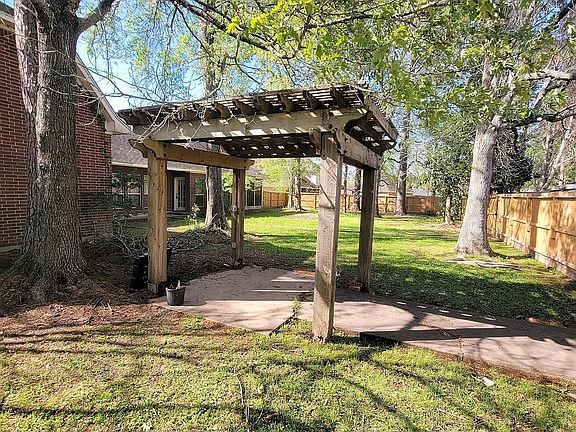 4th image of 12810 E River Run Dr