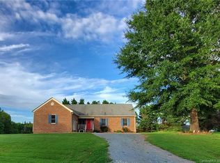 1515 Bradley Dr, Monroe, NC 28112