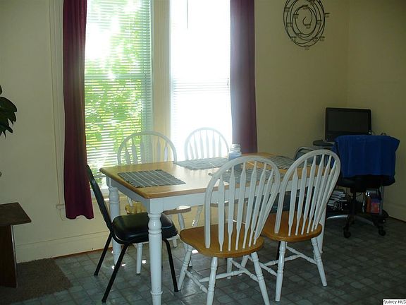Home for Sale in Quincy, IL $52,500