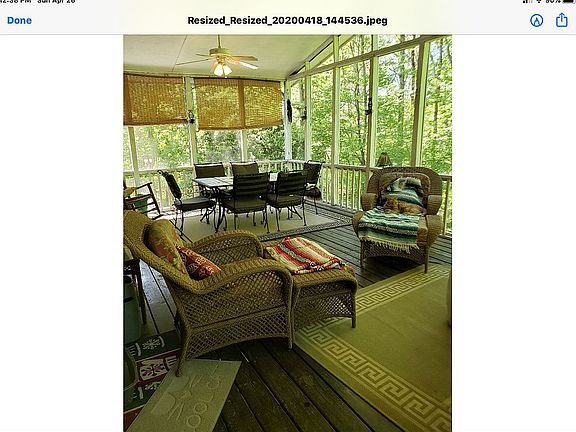 Huge screened porch 24x14