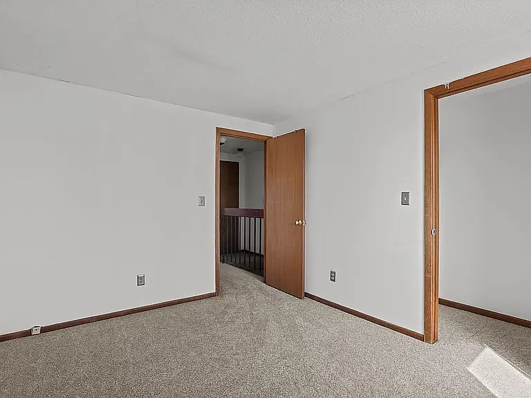 822 Woodgate Dr #102 — Photo 10