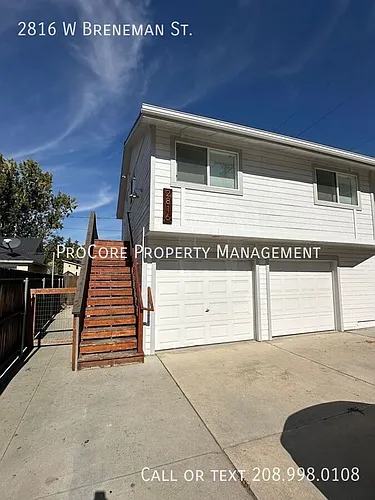 2816 W Breneman St Photo 1