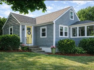 16 Cricket Ln, Marshfield, MA 02050