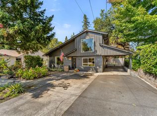 732 NW 4th St, Grants Pass, OR 97526