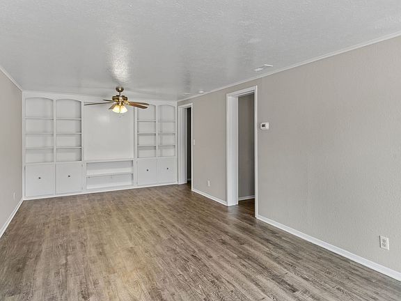 4th image of 204 Safe Harbor Dr #73367bce1