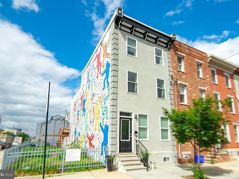 2147 Ellsworth St — Photo 1
