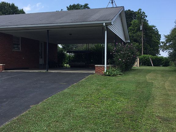 2nd image of 714 Hilltop Dr