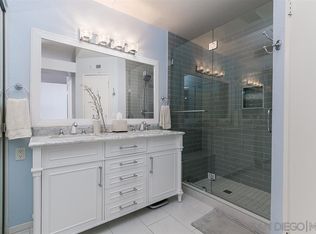 446 Florencia Ln, Vista, CA 92083