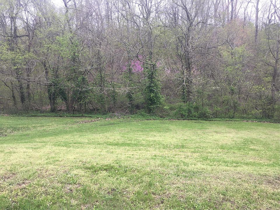 2nd image of 0 Madison St #504